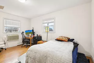 2147 Ridge Ave, Evanston, IL 60201 - Photo 13
