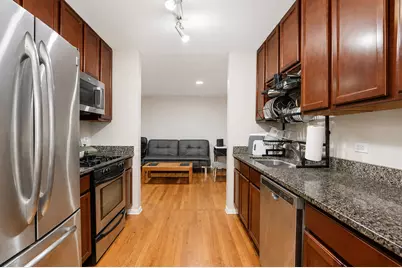 2147 Ridge Avenue #2D, Evanston, IL 60201 - Photo 7