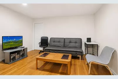 2147 Ridge Avenue #2D, Evanston, IL 60201 - Photo 5