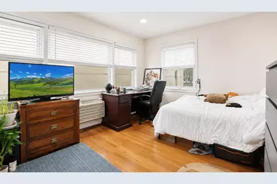 2147 Ridge Avenue #2D, Evanston, IL 60201 - Photo 17