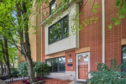 1192 Clarence Avenue #7, Oak Park, IL 60304 - Photo 1