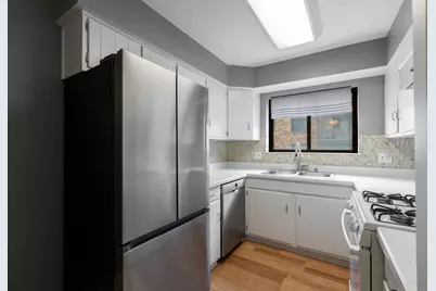 110 S Dunton Avenue #2F, Arlington Heights, IL 60005 - Photo 3
