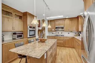 8190 W Catino Terrace, Niles, IL 60714 - Photo 13