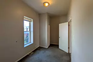 6237 S Ada St, Chicago, IL 60636 - Photo 13