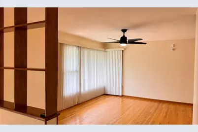 539 E 169th Street, South Holland, IL 60473 - Photo 7
