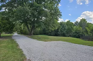 2673 County Farm Rd, Salem, IL 62881 - Photo 39