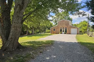 2673 County Farm Rd, Salem, IL 62881 - Photo 3