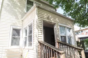 6315 S Troy St, Chicago, IL 60629 - Photo 3