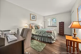 449 Canterbury Dr, Carol Stream, IL 60188 - Photo 9