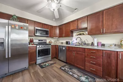449 Canterbury Drive, Carol Stream, IL 60188 - Photo 7