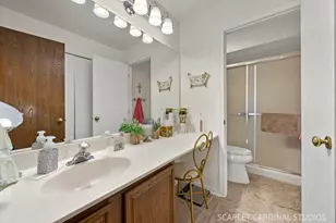 449 Canterbury Dr, Carol Stream, IL 60188 - Photo 11