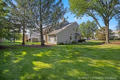 449 Canterbury Drive, Carol Stream, IL 60188 - Photo 3