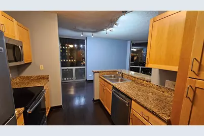 222 N Columbus Drive #3102, Chicago, IL 60601 - Photo 3