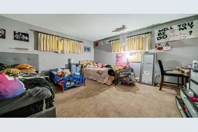 225 E 4th Street, Byron, IL 61010 - Photo 31