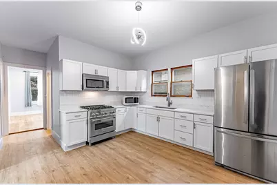 1330 Ridgeland Avenue, Berwyn, IL 60402 - Photo 9