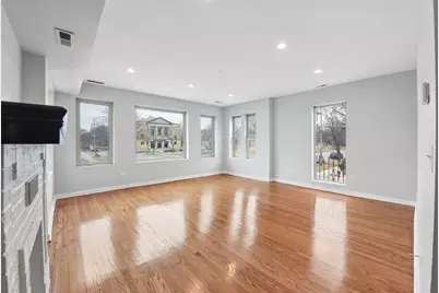 801 S Independence Boulevard #1, Chicago, IL 60624 - Photo 9