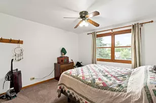 2170 Laura Ln, Des Plaines, IL 60018 - Photo 15