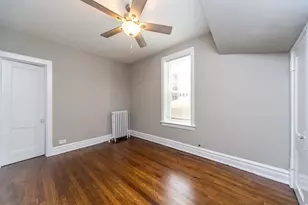 2037 W Estes Ave, Chicago, IL 60645 - Photo 13