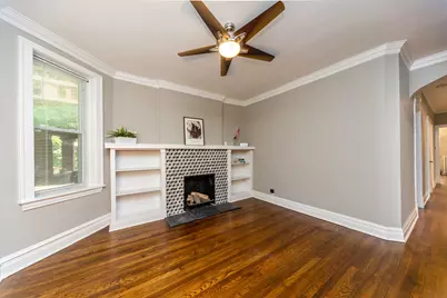 2037 W Estes Avenue #1, Chicago, IL 60645 - Photo 3