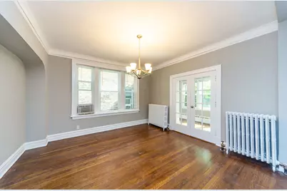 2037 W Estes Avenue #1, Chicago, IL 60645 - Photo 9