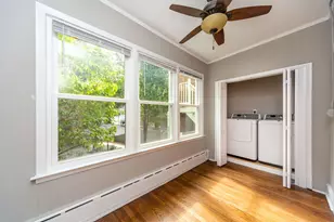 2037 W Estes Ave, Chicago, IL 60645 - Photo 11
