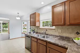 21311 Silktree Cir, Plainfield, IL 60544 - Photo 17