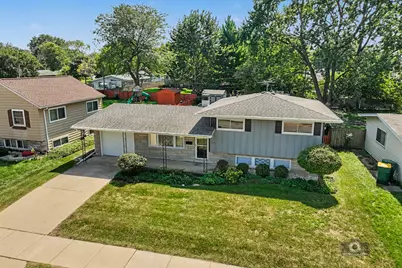 2204 Douglas Street, Joliet, IL 60435 - Photo 3