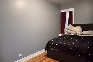 6950 S Indiana Ave, Chicago, IL 60637 - Photo 15