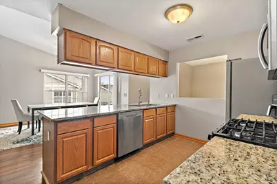 952 Arvle Circle #952, Sycamore, IL 60178 - Photo 13