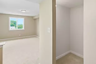 10420 Circle Dr, Oak Lawn, IL 60453 - Photo 29