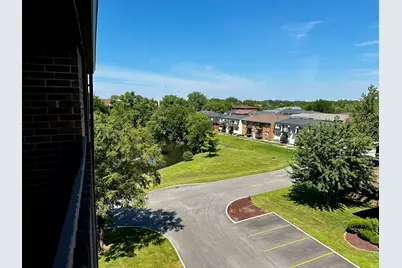 10420 Circle Drive #48B, Oak Lawn, IL 60453 - Photo 9