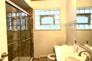 4308 W 59th St, Chicago, IL 60629 - Photo 9