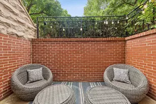 1021 N Winchester Ave, Chicago, IL 60622 - Photo 19