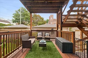 1021 N Winchester Ave, Chicago, IL 60622 - Photo 13