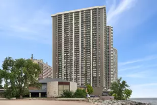 6007 N Sheridan Rd, Chicago, IL 60660 - Photo 1