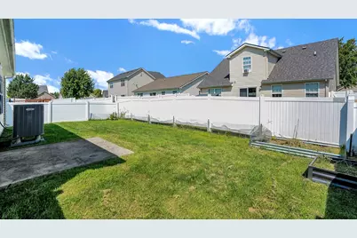 710 Yalow Drive, Champaign, IL 61822 - Photo 27