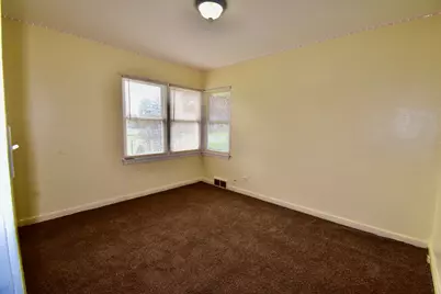 1645 Jackson Street, North Chicago, IL 60064 - Photo 15
