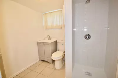1645 Jackson Street, North Chicago, IL 60064 - Photo 17