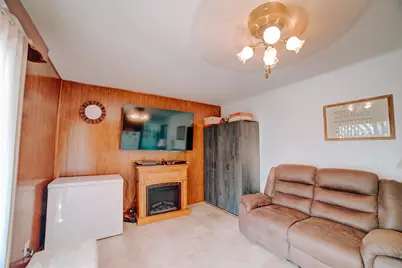 406 E Chestnut Street, Hoopeston, IL 60942 - Photo 25