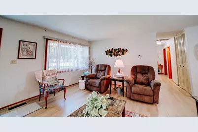 406 E Chestnut Street, Hoopeston, IL 60942 - Photo 15