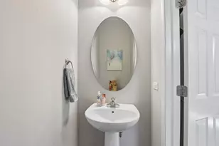 209 W Wood St, Palatine, IL 60067 - Photo 25