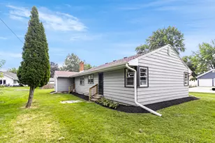 481 W 5th St, Sandwich, IL 60548 - Photo 17