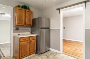 726 River Park Dr, Loves Park, IL 61111 - Photo 9