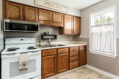 726 River Park Drive, Loves Park, IL 61111 - Photo 11