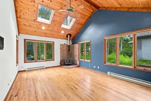 143 McCullom St, Crystal Lake, IL 60014 - Photo 5