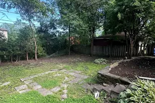 18549 Dundee Ave, Homewood, IL 60430 - Photo 3