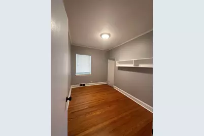 18549 Dundee Avenue, Homewood, IL 60430 - Photo 9