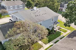 1229 Nova Ct, Wheeling, IL 60090 - Photo 3
