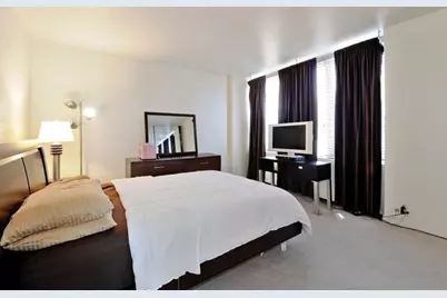 535 N Michigan Avenue #3216, Chicago, IL 60611 - Photo 7