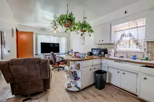 10226 S Torrence Ave, Chicago, IL 60617 - Photo 21